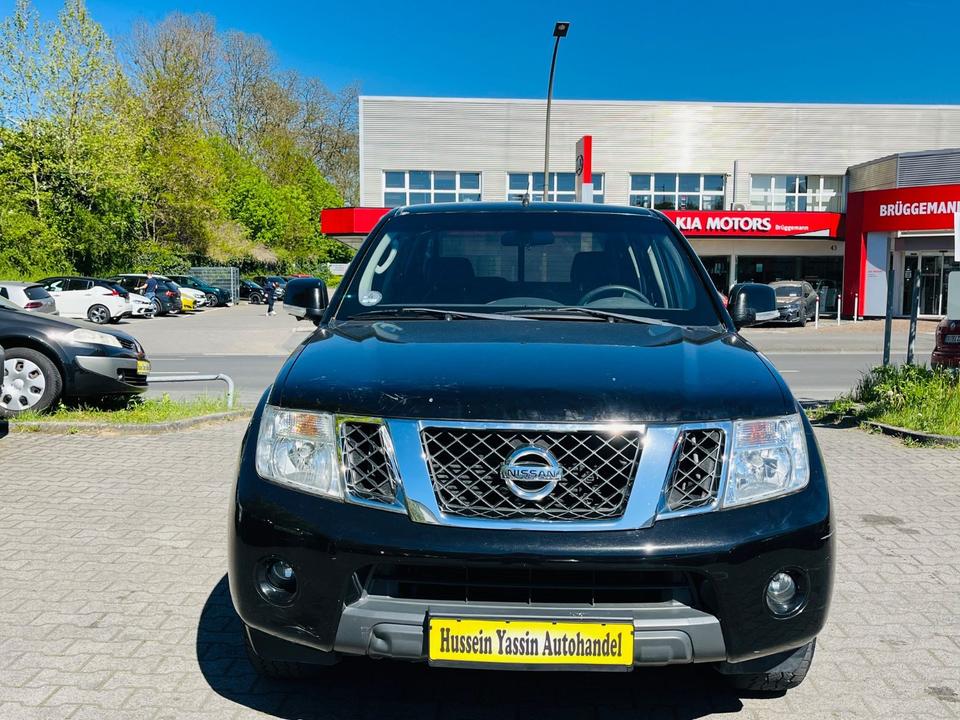 Nissan Navara 2011 — vehicle for AFU Ukraine