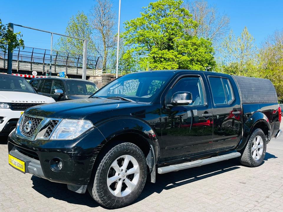 Nissan Navara 2011 — engine