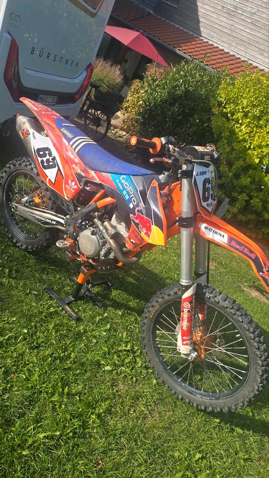 KTM SX-F 250 4 Takt, 2015 — двигун 250 ccm