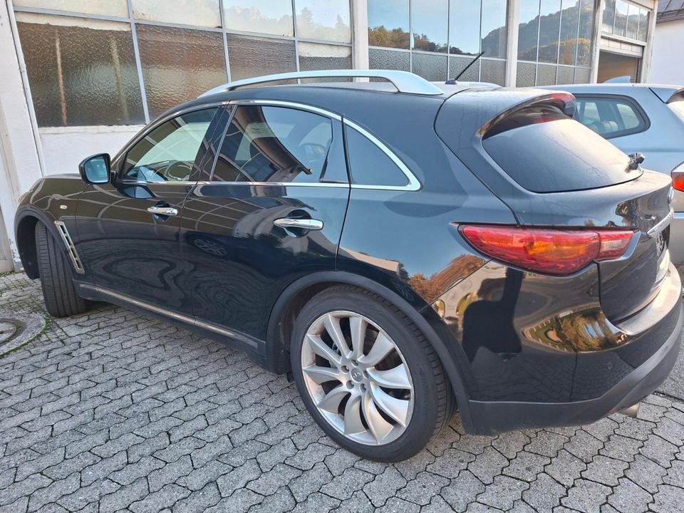 Infiniti FX 2011 — photo 5