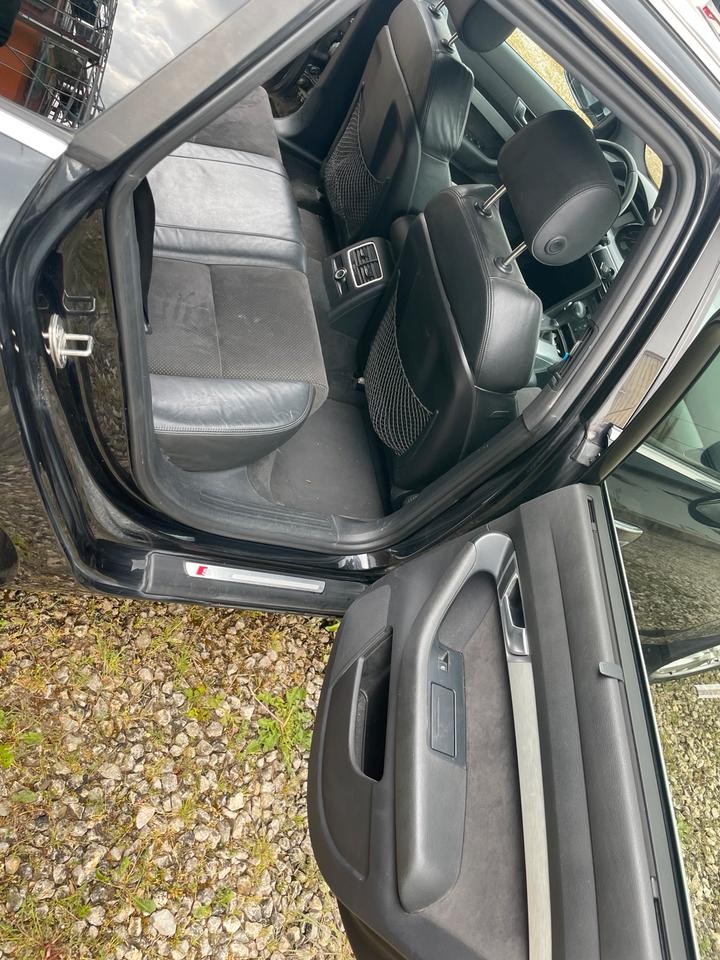 Audi A6 2011 — photo 6