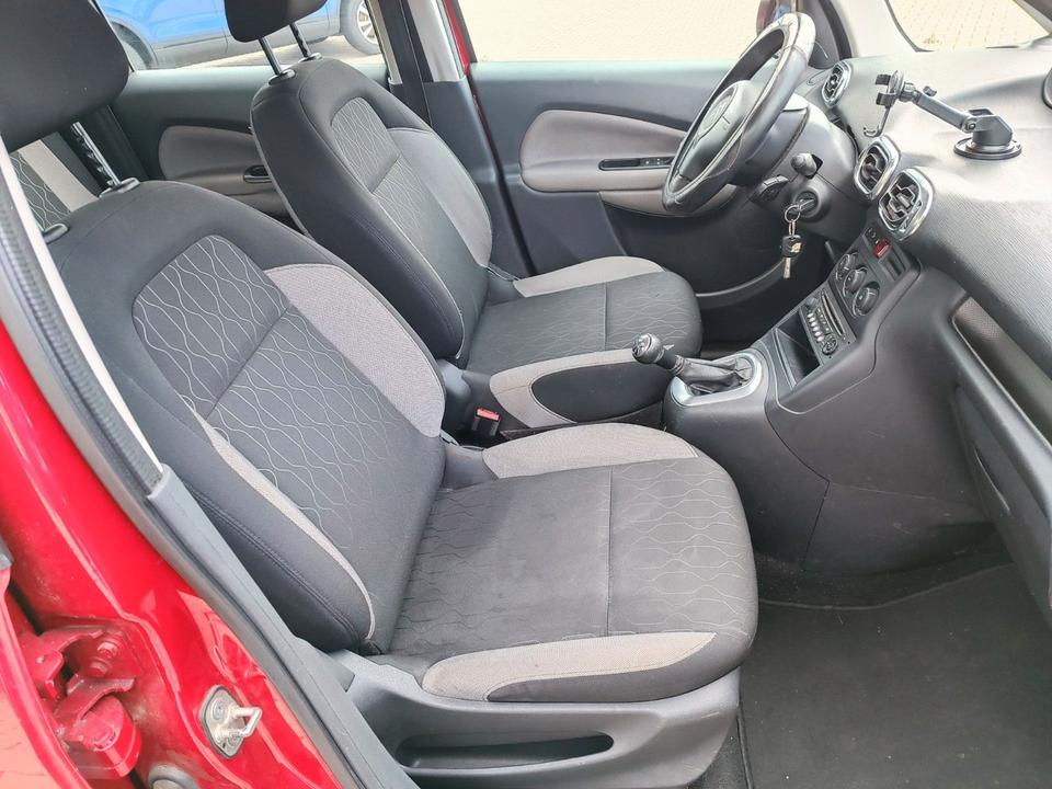 Citroen C3 Picasso 2013 — photo 12