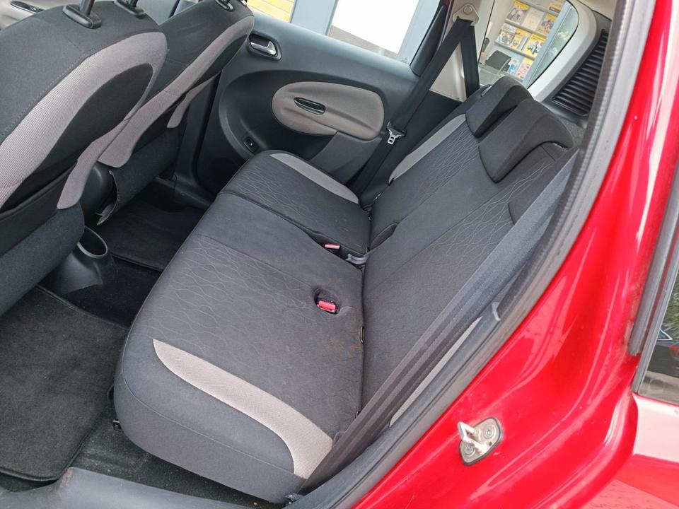 Citroen C3 Picasso 2013 — photo 14