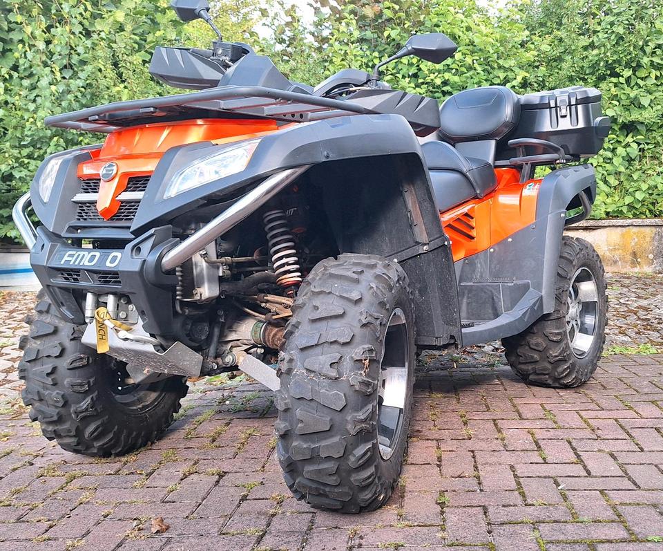 Weitere Motorräder Quad mit LOF Zulassung, Schneeschild, Seilwinde, Angängerkupplung 2015 — vehicle for AFU Ukraine
