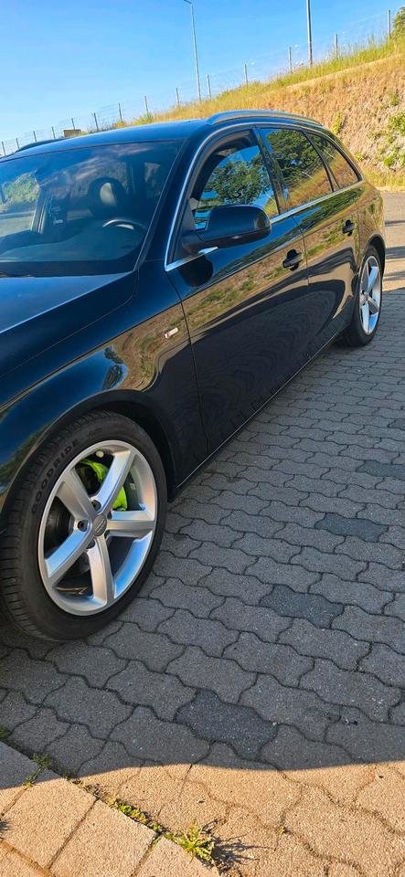 Audi A4 2011 — photo 7