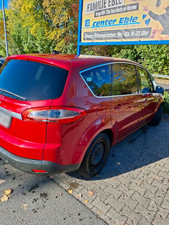 Ford S-Max 2015 — interior