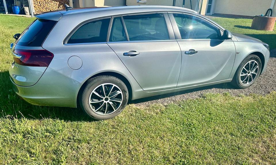 Opel Insignia 2014 — photo 8