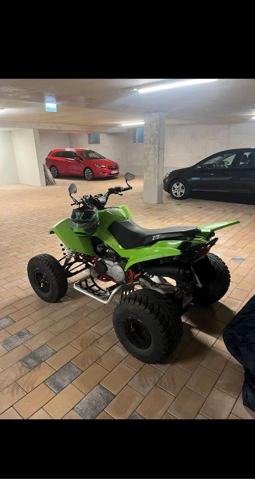  Quad Triton Access 250 Automatik – 15 PS, nur 5.500 km 2011 — салон