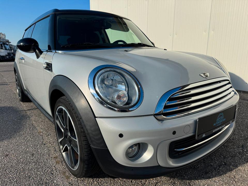 Mini Cooper S Clubman 2011 — photo 16