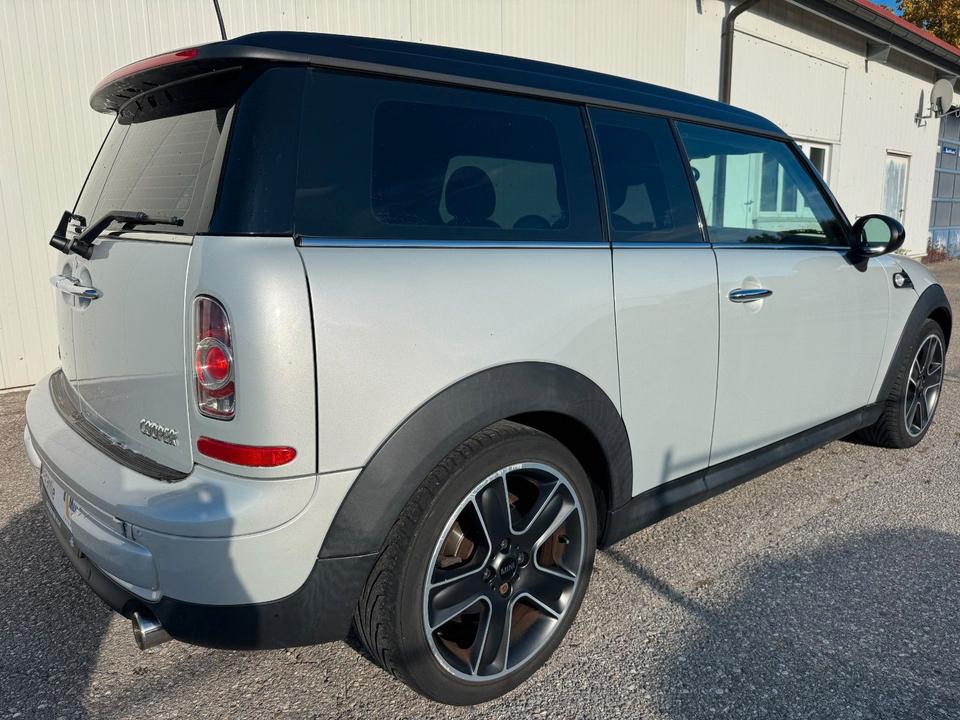 Mini Cooper S Clubman 2011 — photo 8