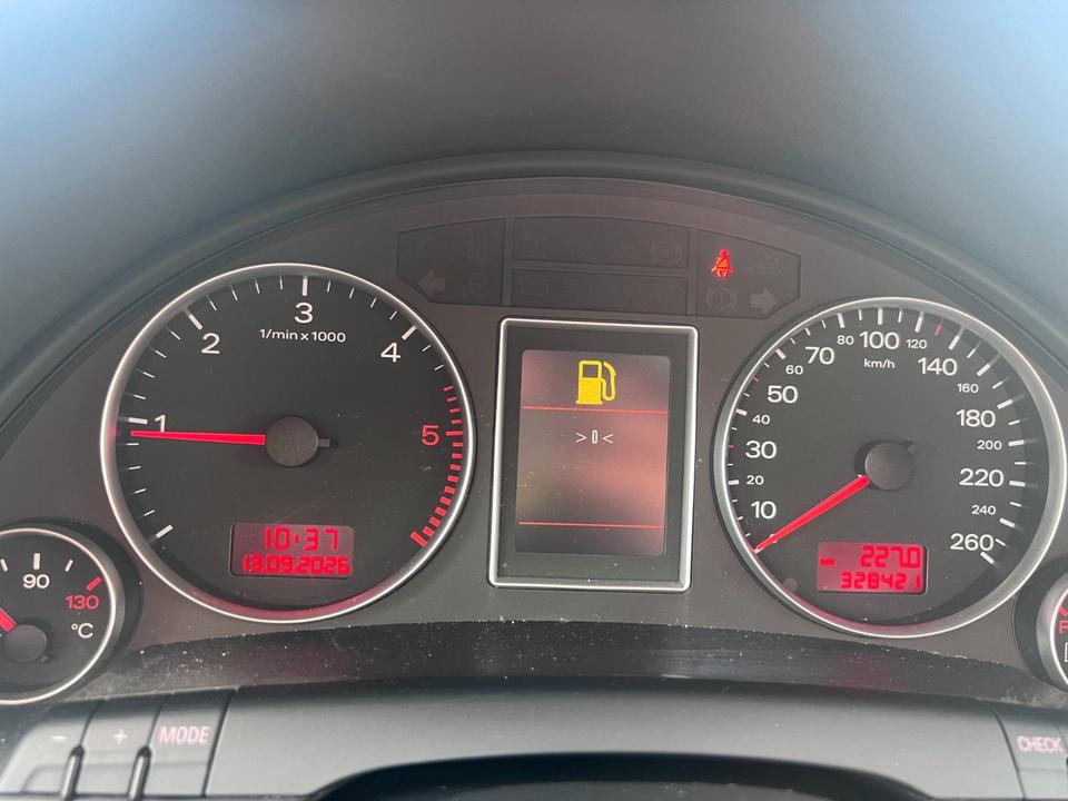 Audi A4 2007 — photo 17
