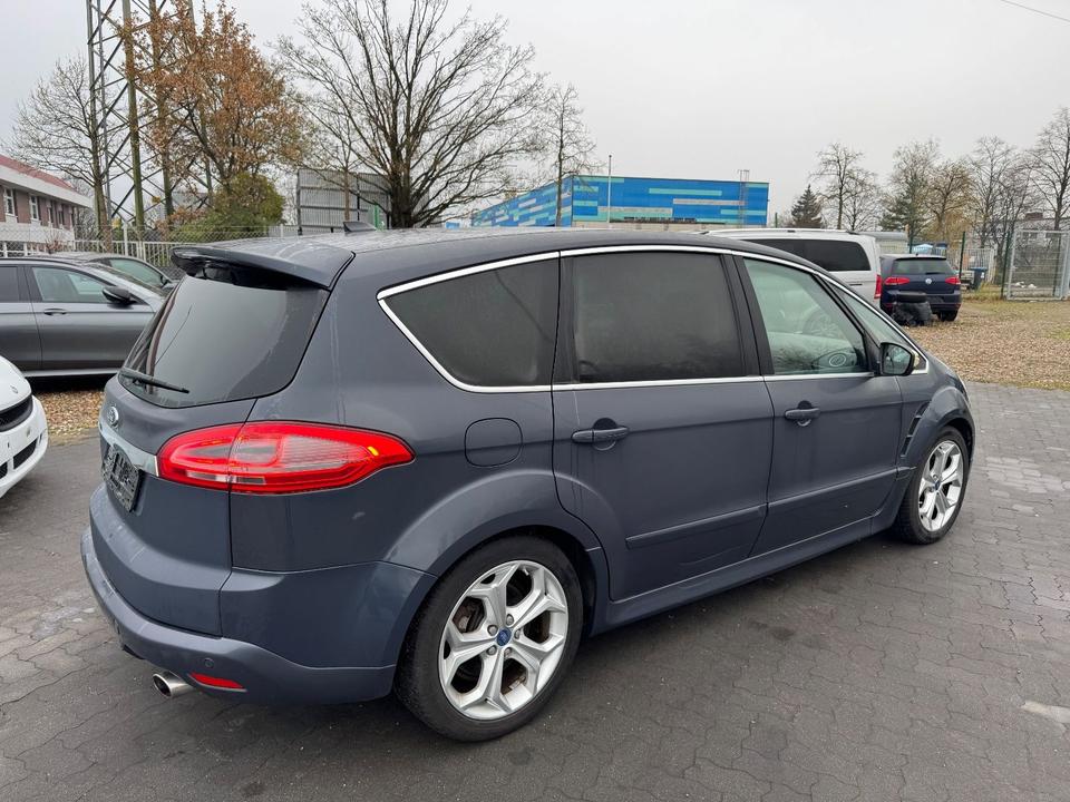 Ford S-Max 2011 — engine