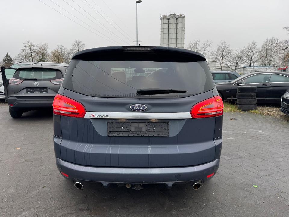 Ford S-Max 2011 — photo 5