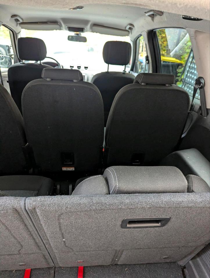 Ford S-Max 2013 — photo 7