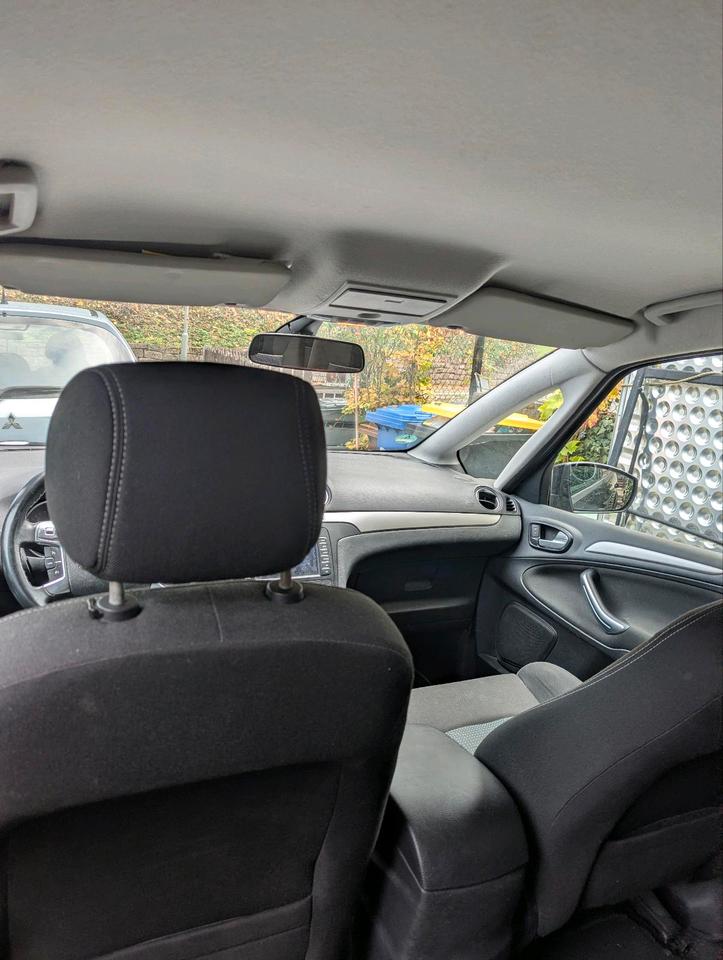 Ford S-Max 2013 — photo 9