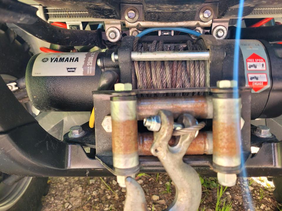 Yamaha Grizzly 700 EPS Special Edition LOF Quad Seilwinde TÜV neu 2011 — photo 9
