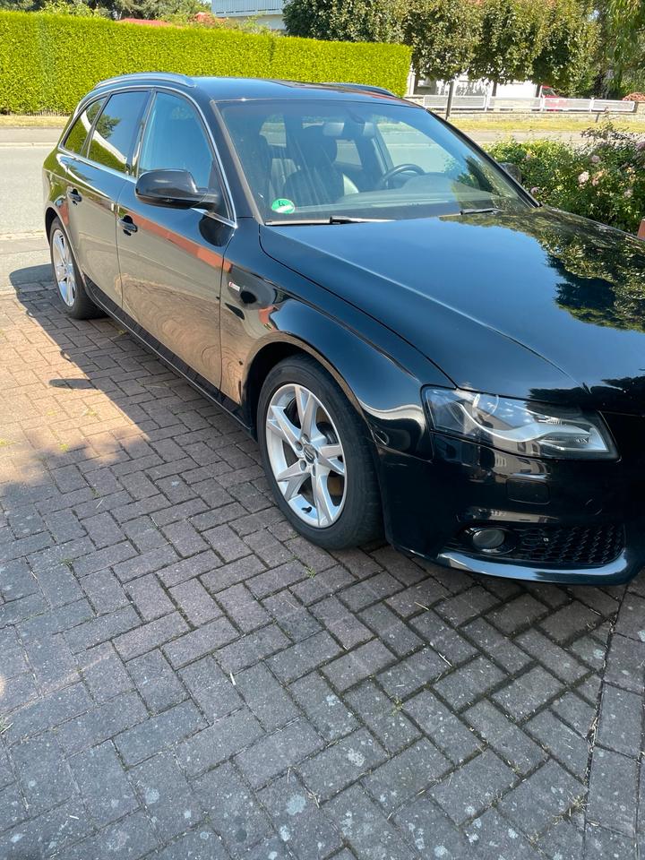 Audi A4 2011 — rear view