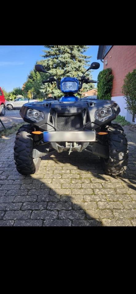 Weitere Motorräder Polaris Sportsman 850 EPS 2015 — вигляд ззаду