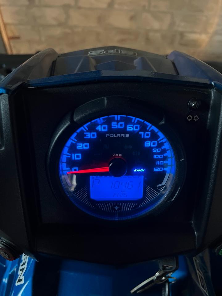 Weitere Motorräder Polaris Sportsman 850 EPS 2015 — фото 7