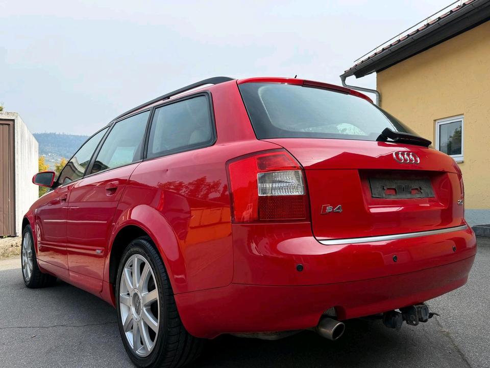 Audi A4 2004 — photo 13