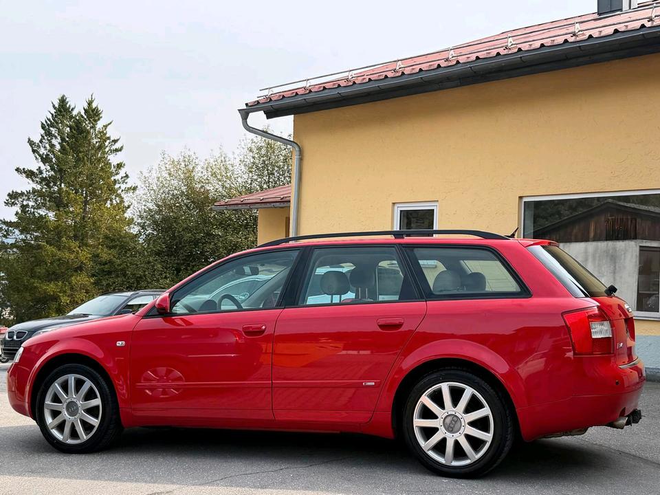 Audi A4 2004 — photo 6