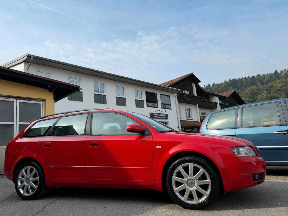 Audi A4 2004 — photo 8