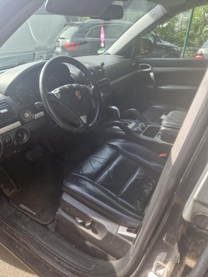 Porsche Cayenne 2005 — photo 5