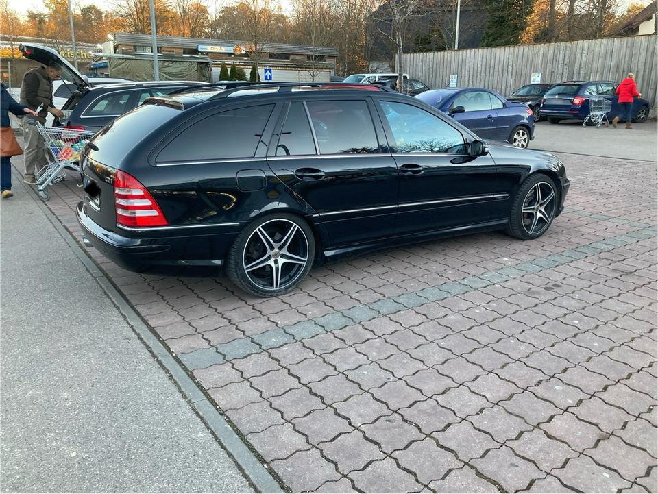 Mercedes Benz C 320 2007 — photo 17