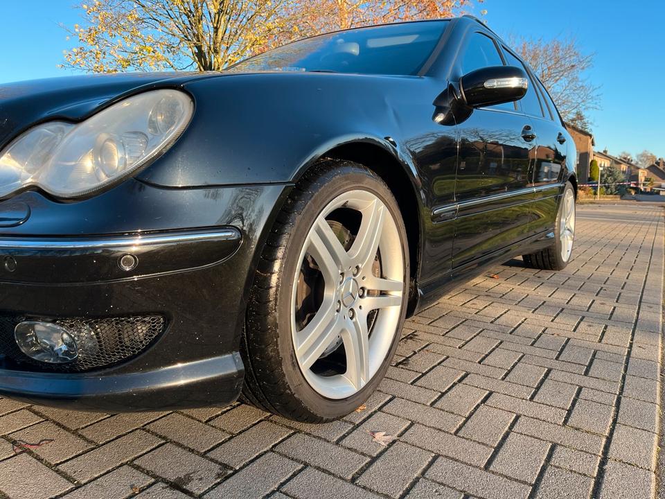 Mercedes Benz C 320 2007 — photo 9