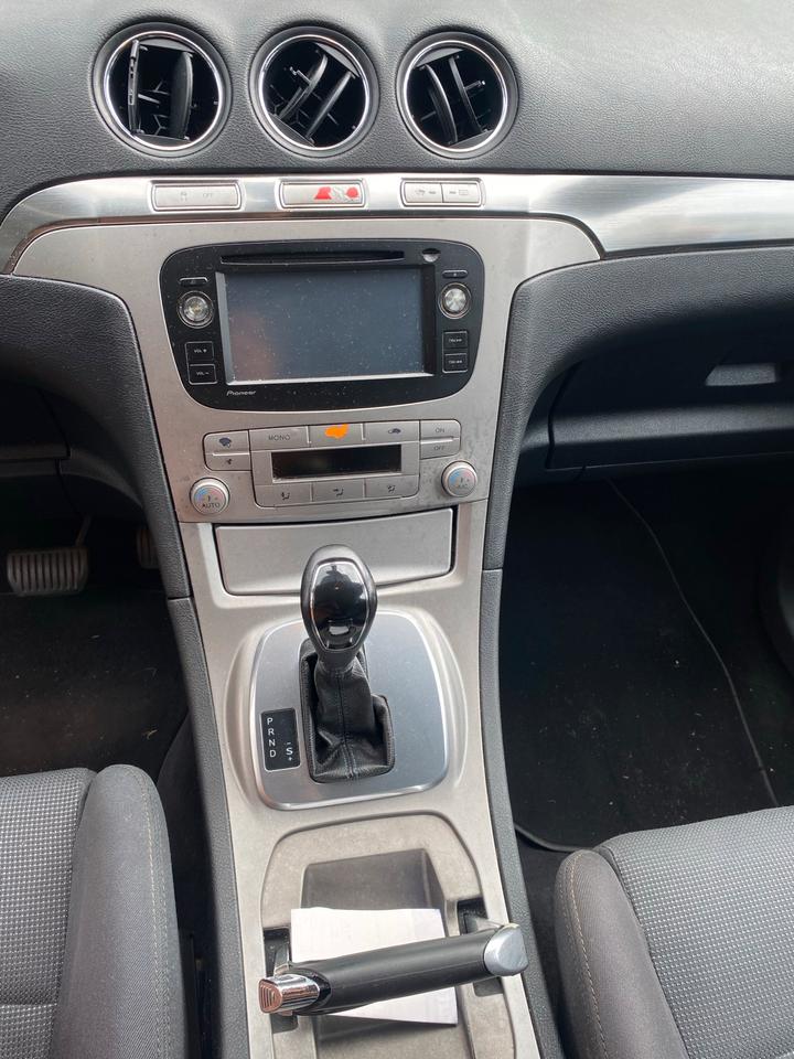 Ford S-Max 2008 — engine