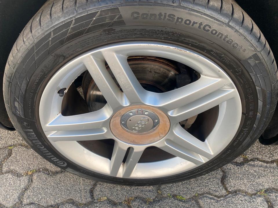 Audi A4 2005 — photo 12