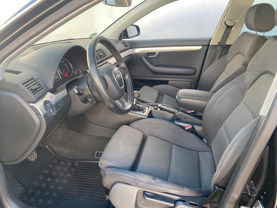 Audi A4 2005 — photo 15