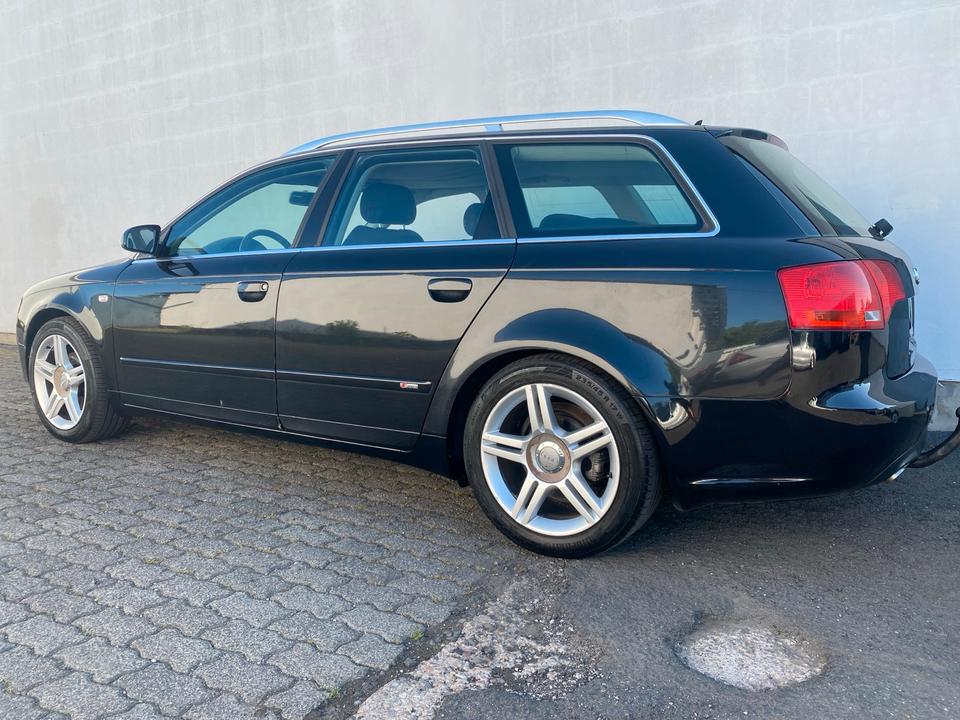 Audi A4 2005 — photo 20