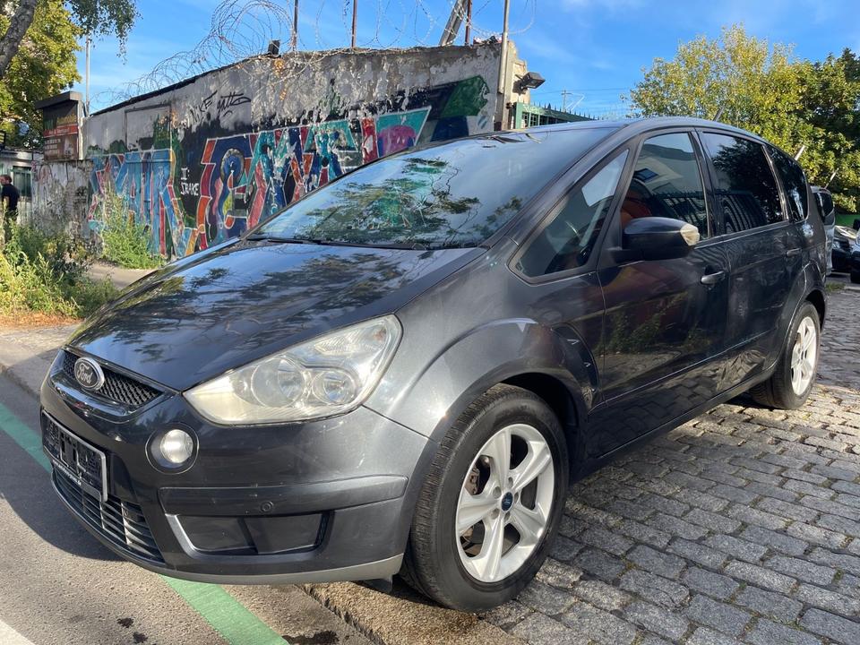 Ford S-Max 2008 — photo 13