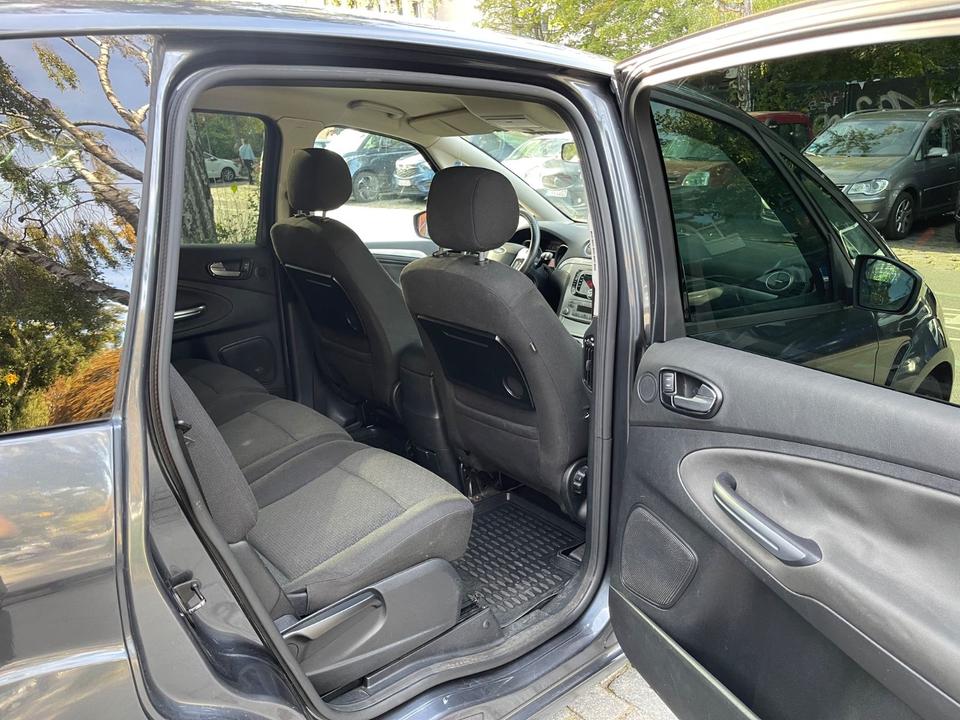 Ford S-Max 2008 — photo 18