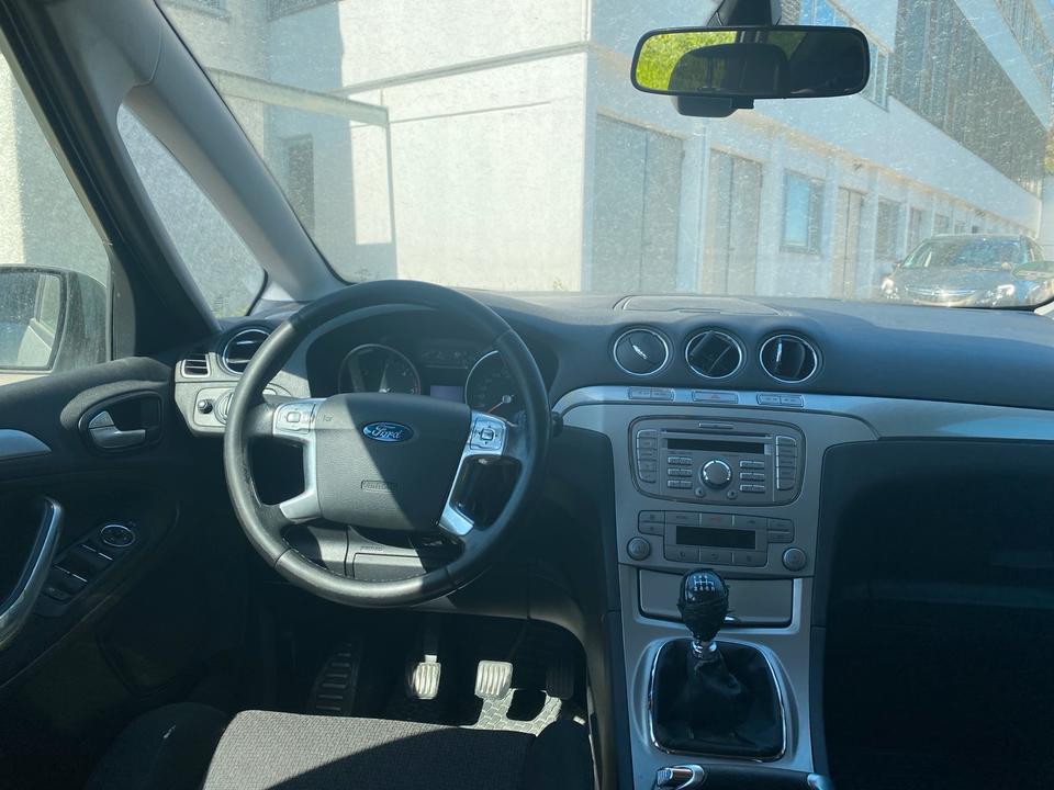 Ford S-Max 2008 — photo 9