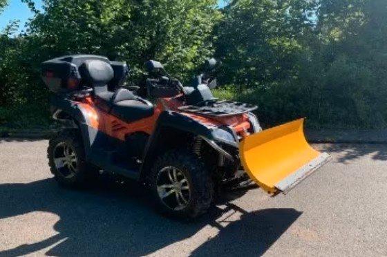  Quad CFMoto CF800 X8 800 mit Schneeschild, Heckkoffer, LOF 2013 — двигун 800 ccm