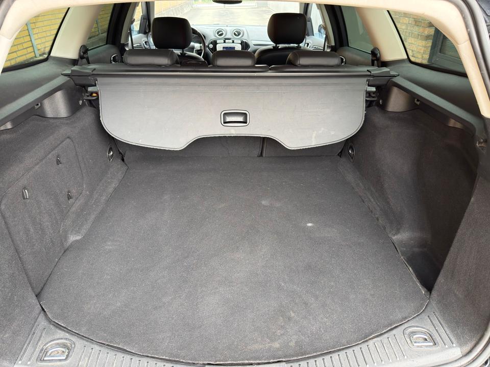 Ford Mondeo 2008 — photo 16