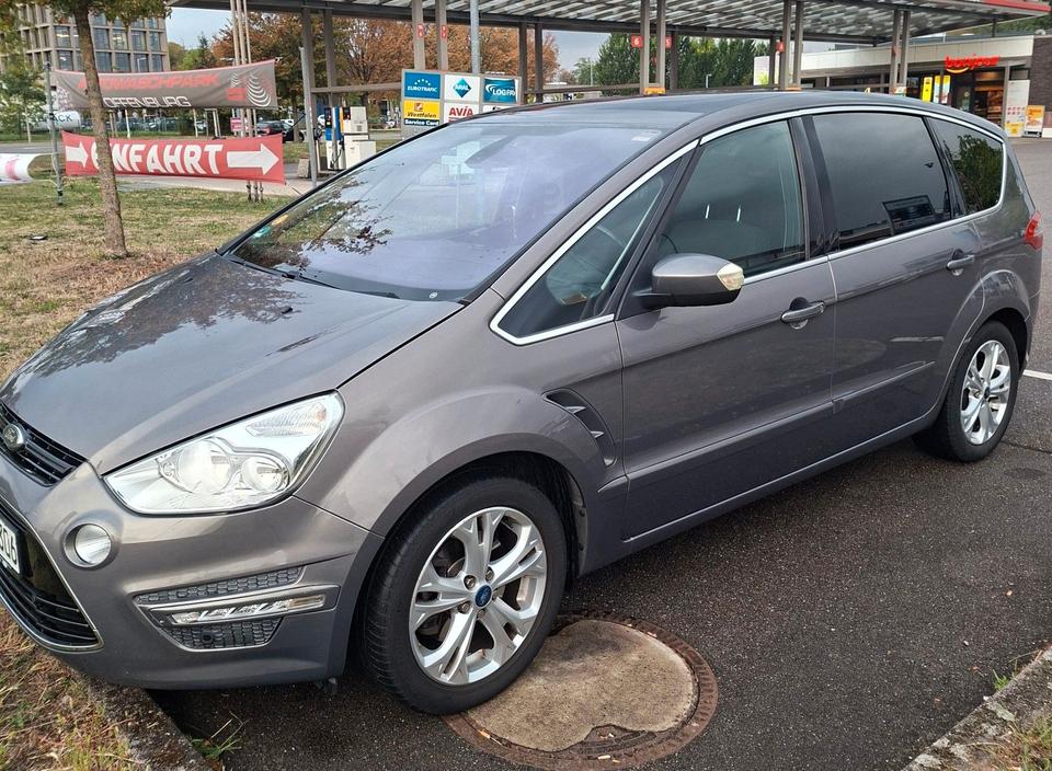 Ford S-Max, 2011