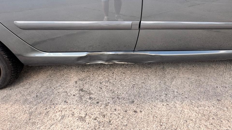 Peugeot 307 2007 — photo 16