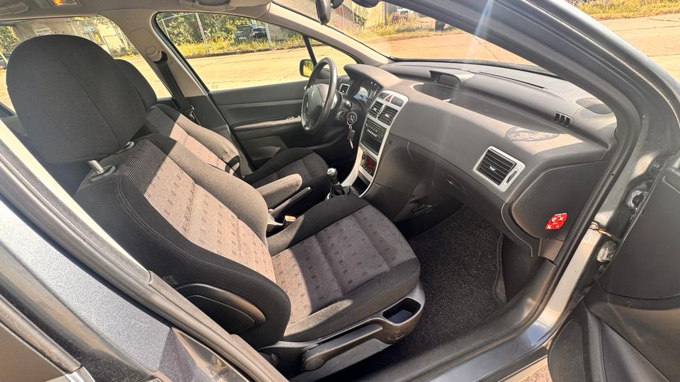 Peugeot 307 2007 — photo 9