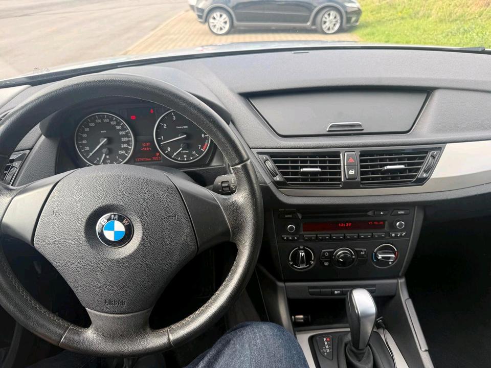 BMW X1 2012 — photo 6
