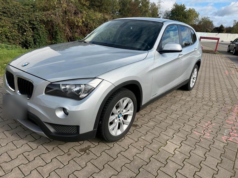 BMW X1 2012 — photo 8
