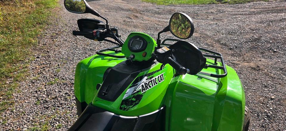 Weitere Motorräder Quad ATV TRV 700i XT 2014 — фото 7