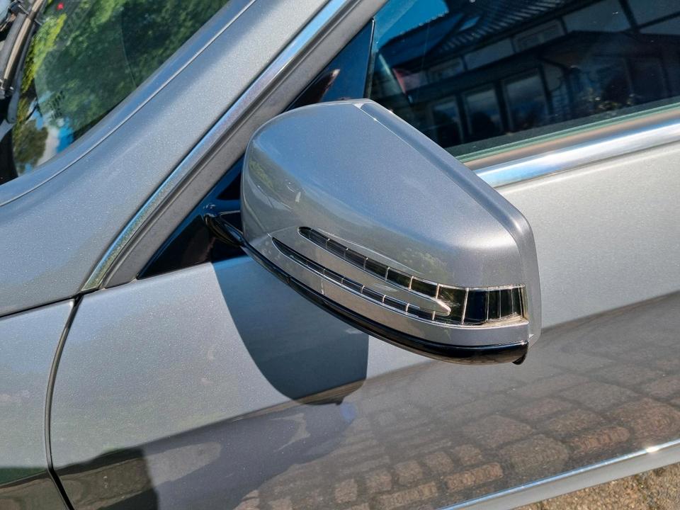 Mercedes Benz E 250 2012 — photo 17