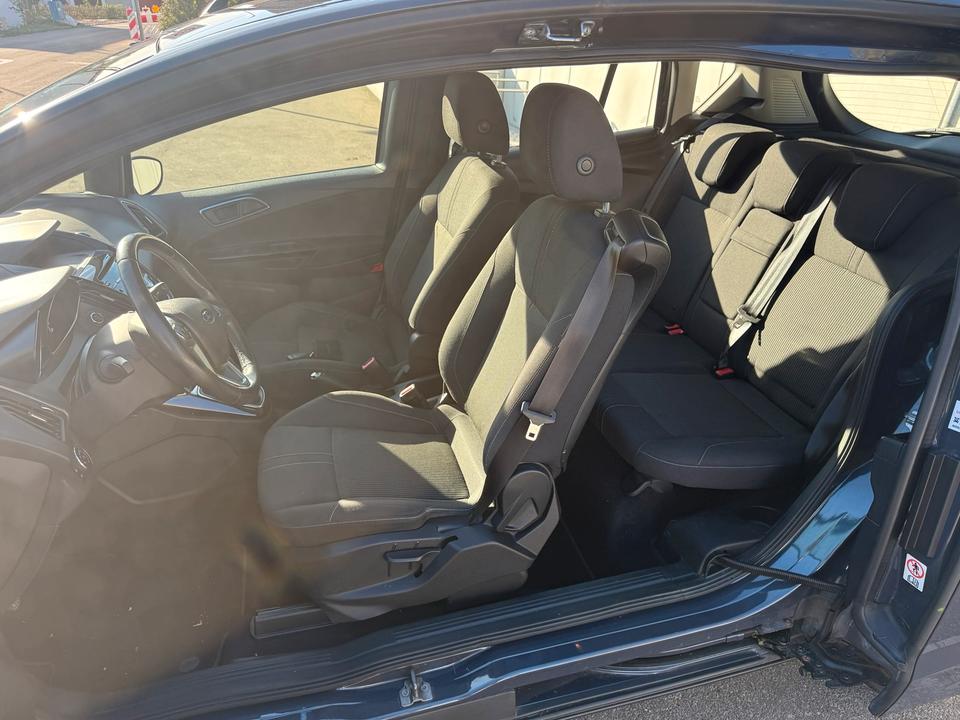 Ford B-Max 2013 — rear view