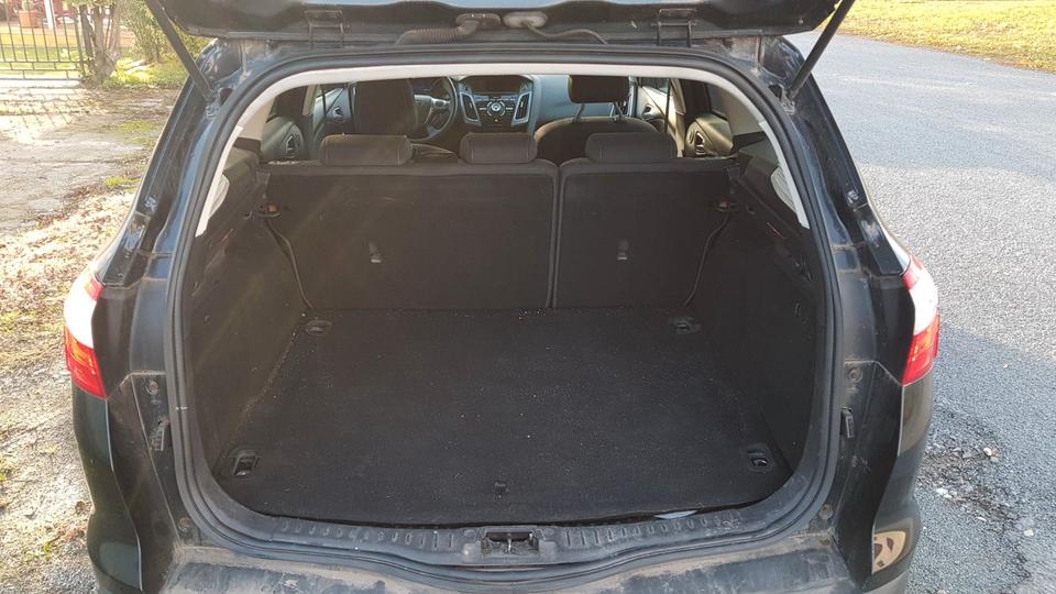 Ford Focus 2012 — photo 11