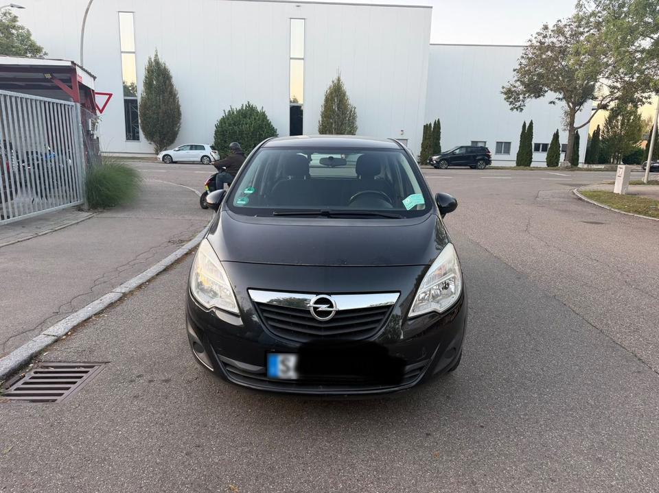 Opel Meriva, 2013