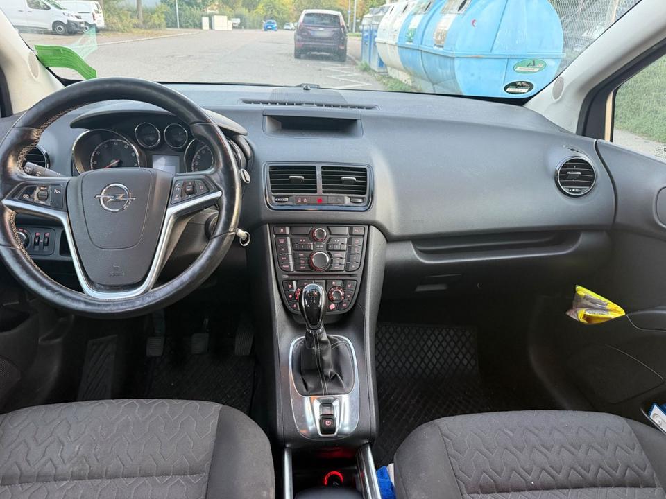 Opel Meriva 2013 — photo 5