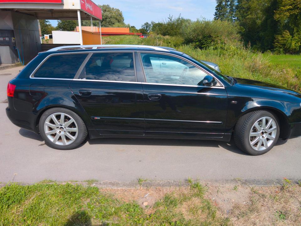 Audi A4 2005 — interior